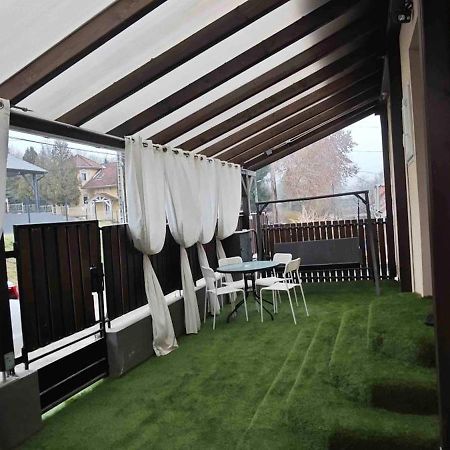 Lugas Apartman Miskolctapolca 2 Haloszoba Dezsa Es Jakuzzi Koezel A Barlangfuerdohoez מראה חיצוני תמונה