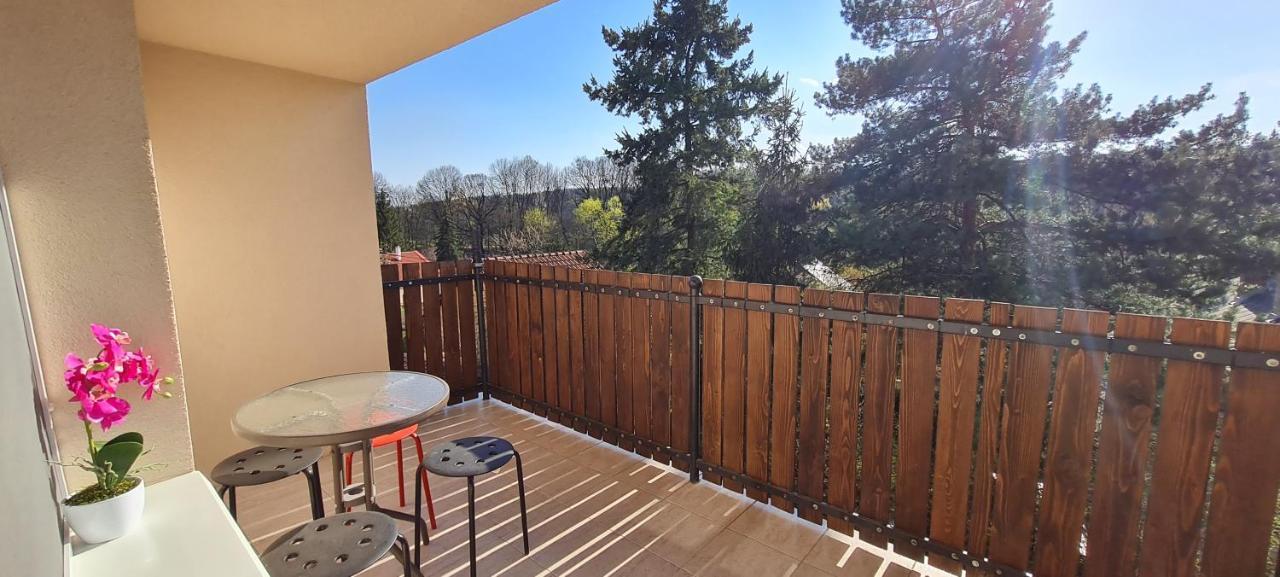 Lugas Apartman Miskolctapolca 2 Haloszoba Dezsa Es Jakuzzi Koezel A Barlangfuerdohoez מראה חיצוני תמונה