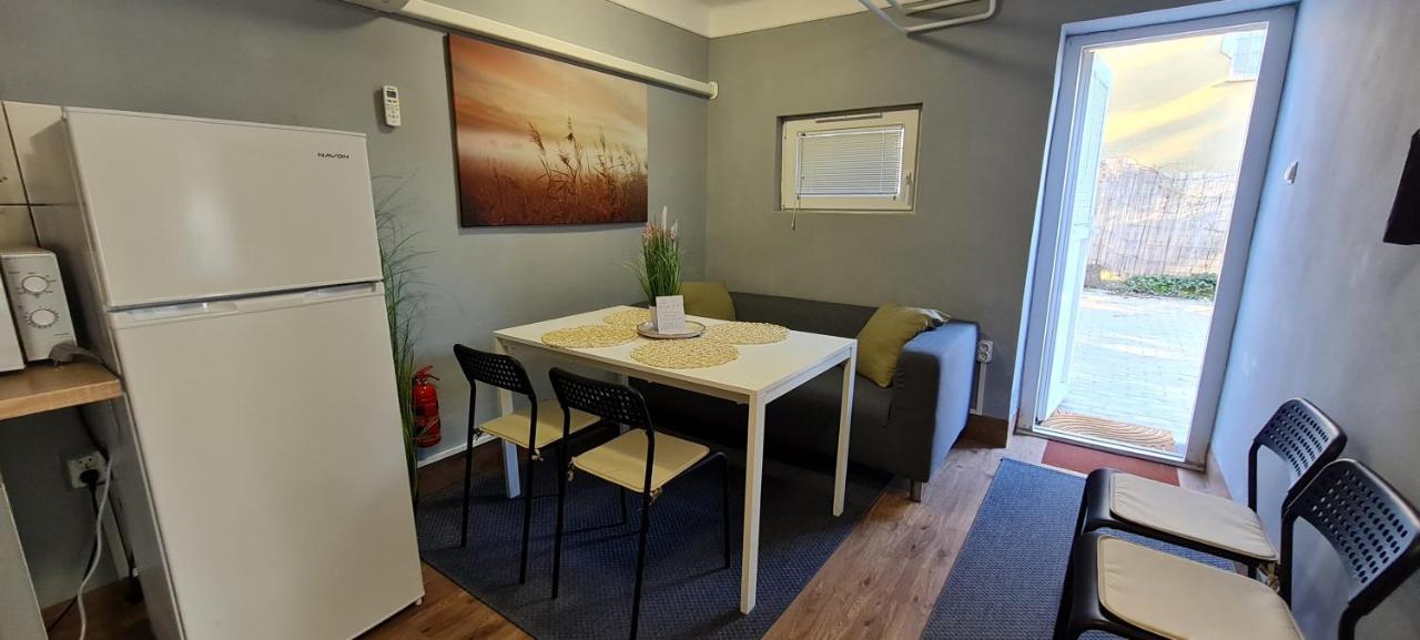 Lugas Apartman Miskolctapolca 2 Haloszoba Dezsa Es Jakuzzi Koezel A Barlangfuerdohoez מראה חיצוני תמונה