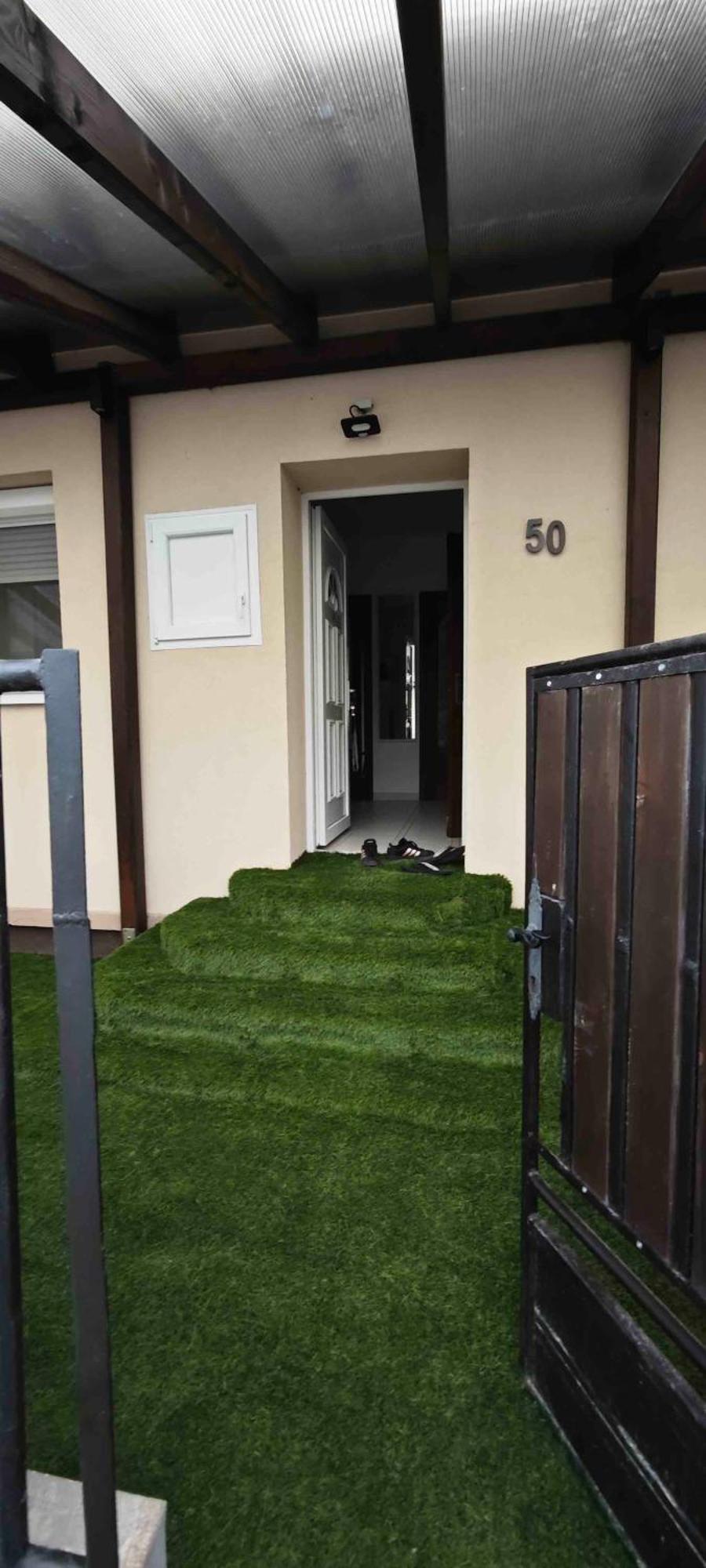 Lugas Apartman Miskolctapolca 2 Haloszoba Dezsa Es Jakuzzi Koezel A Barlangfuerdohoez מראה חיצוני תמונה